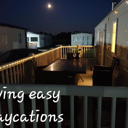 Living Easy Staycations At Tattershall Lakes エクステリア 写真