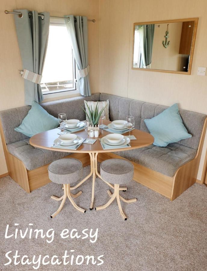 Living Easy Staycations At Tattershall Lakes エクステリア 写真