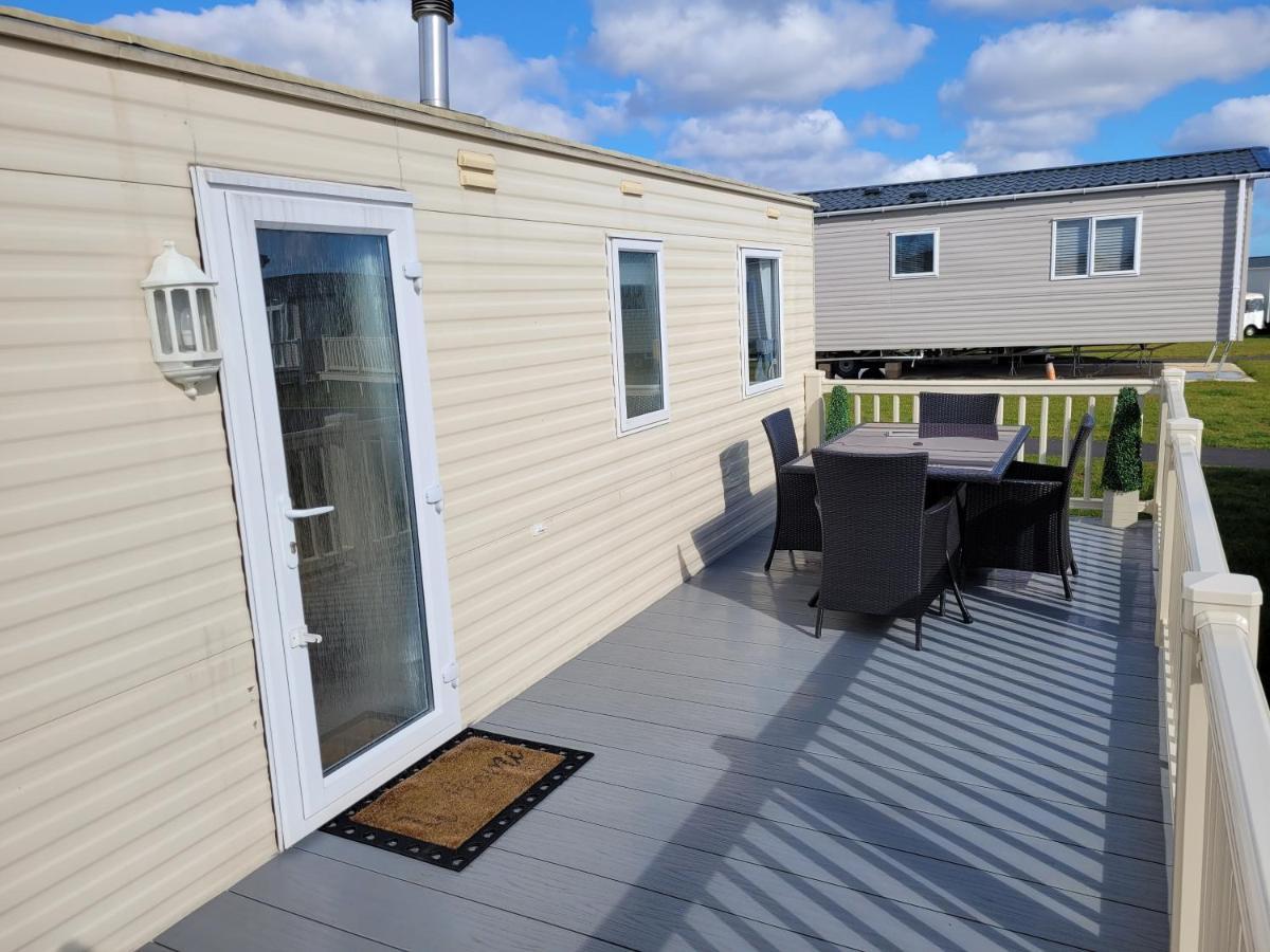 Living Easy Staycations At Tattershall Lakes エクステリア 写真